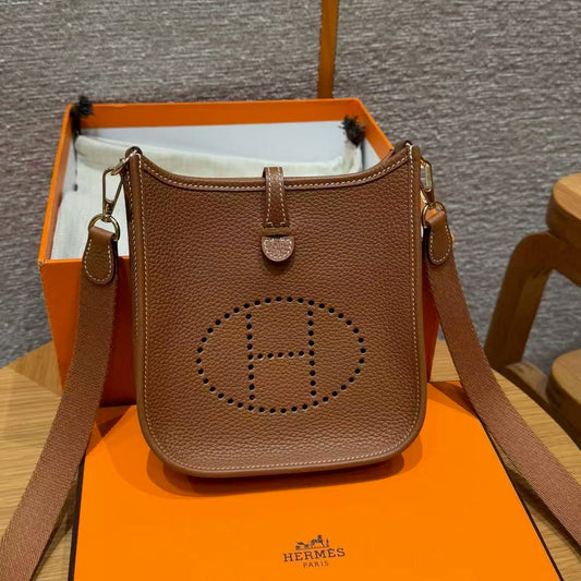 HM EVELYNE MINI 18 BROWN TOGO