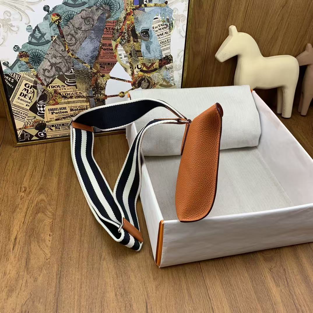 HM Videpoches Crossboby Bag 24cm Orange Togo Leather
