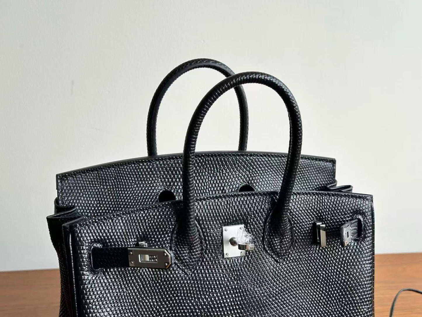 Hermes Birkin 25 Black Salvator Lizard Sliver Hardware