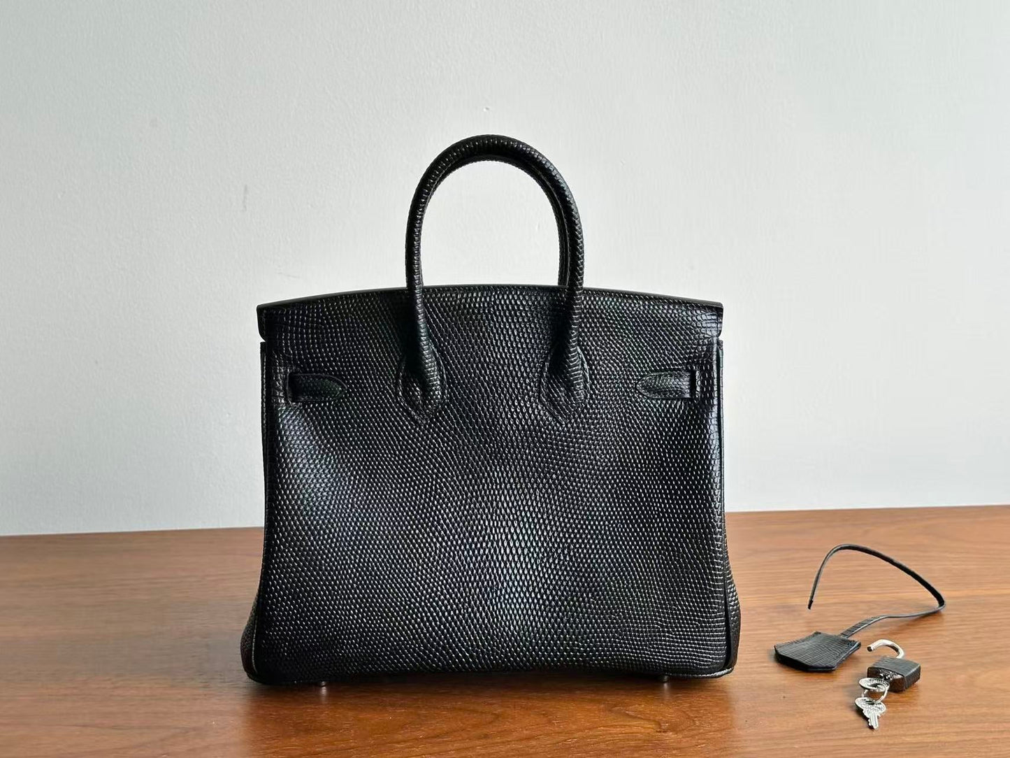 Hermes Birkin 25 Black Salvator Lizard Sliver Hardware
