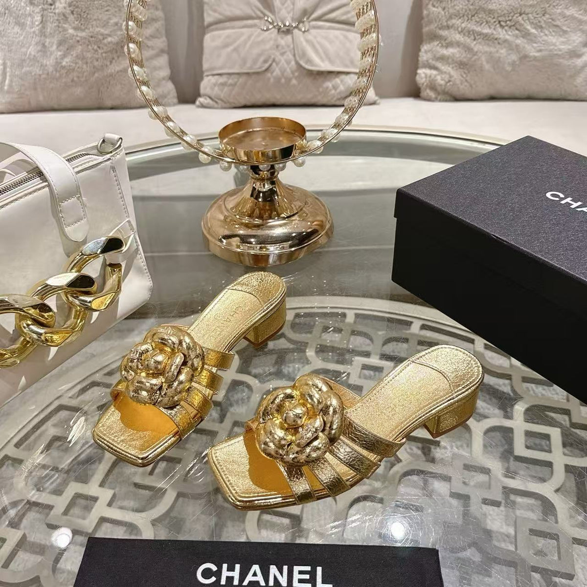 CC Camellia Slip-On Mules Gold Sheepskin