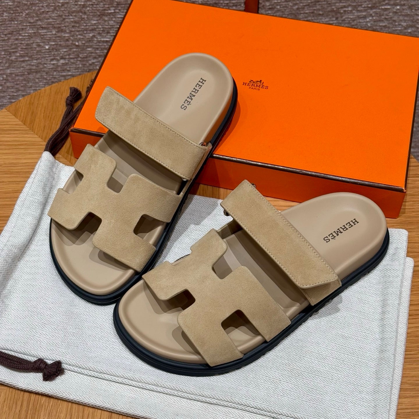 HM Chypre Sandals Khahi Suede Leather 002