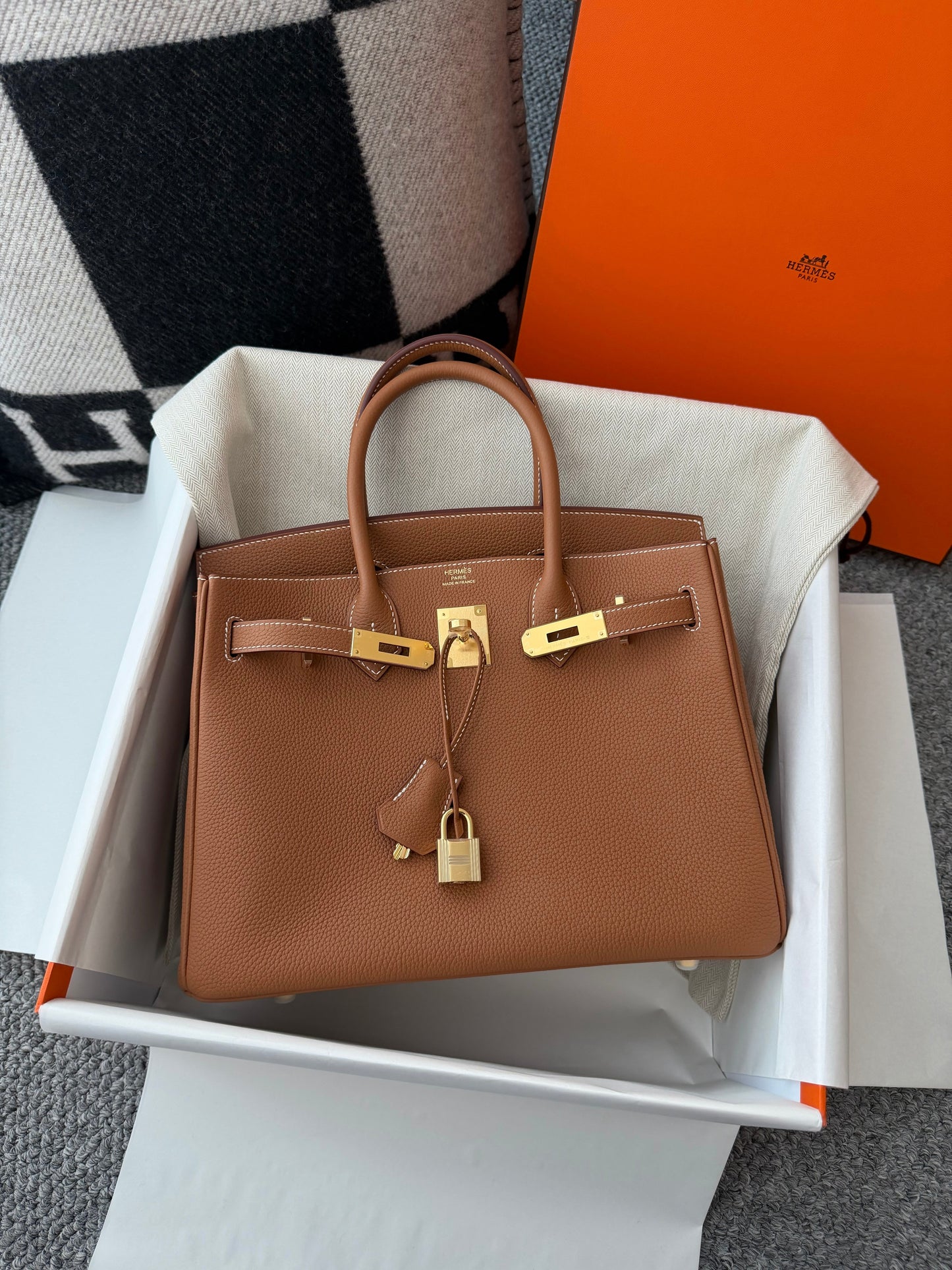 HM BIRKIN 25CM BROWN TOGO LEATHER GOLD HARDWARE (MADE - TO - ORDER)