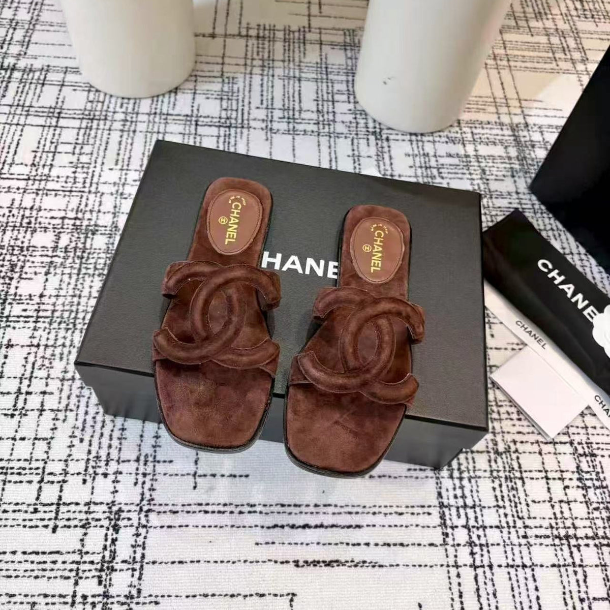 CC Logo Flat Sandals Coffee Suede
