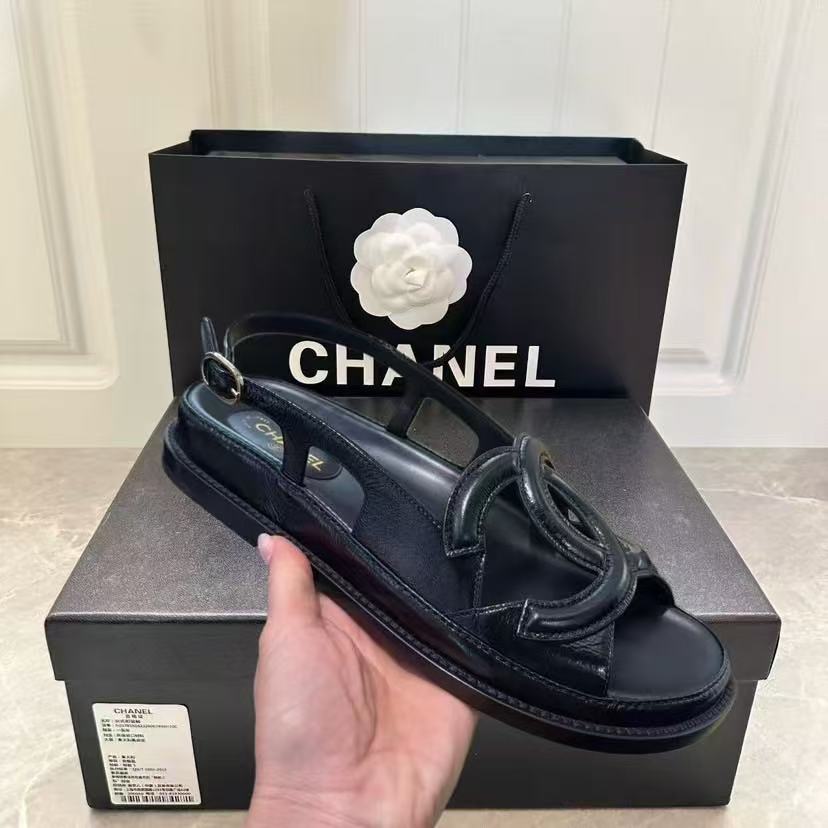 CC 26s Casual Sandals Black Crumpled Shiny Lambskin