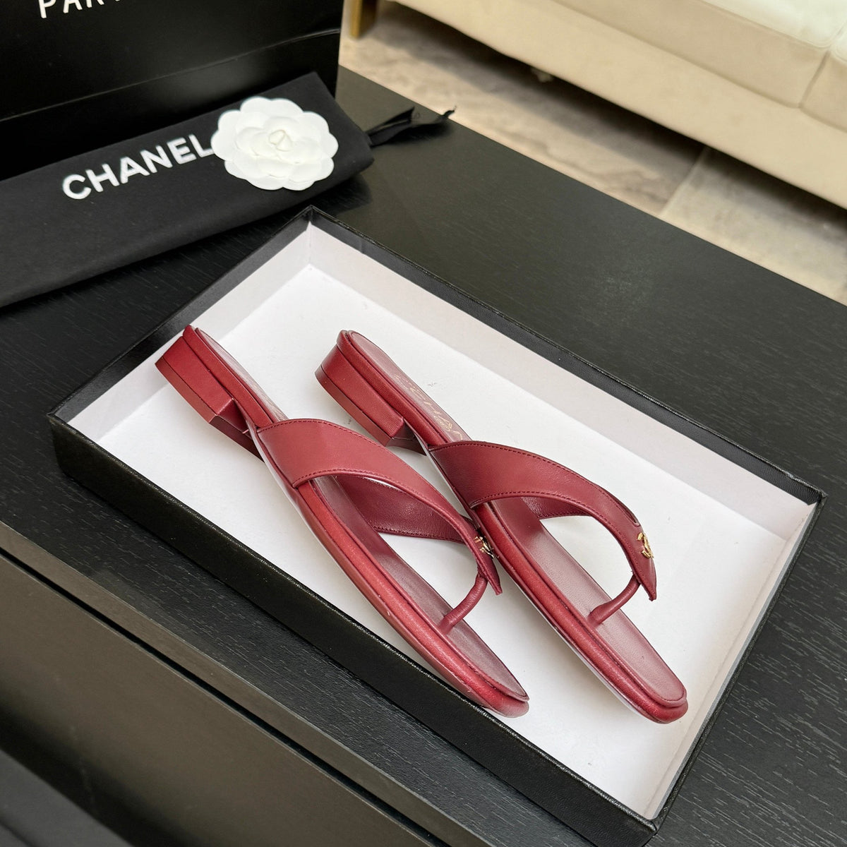CC Fall Winter 2026 Thongs Burgundy Lambskin