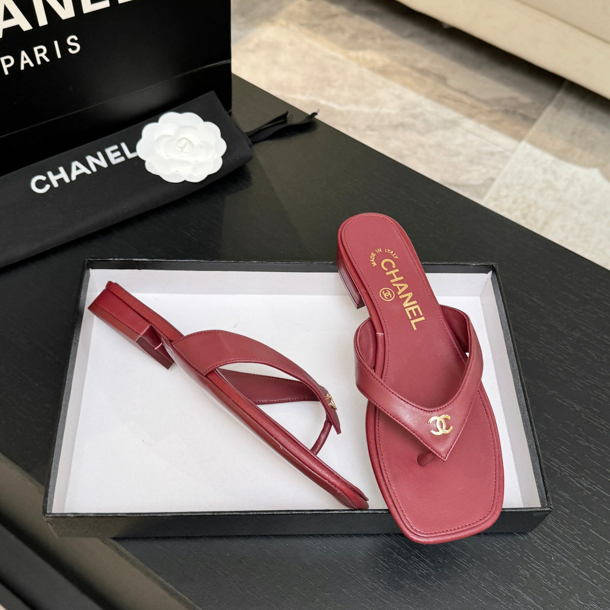 CC Fall Winter 2026 Thongs Burgundy Lambskin