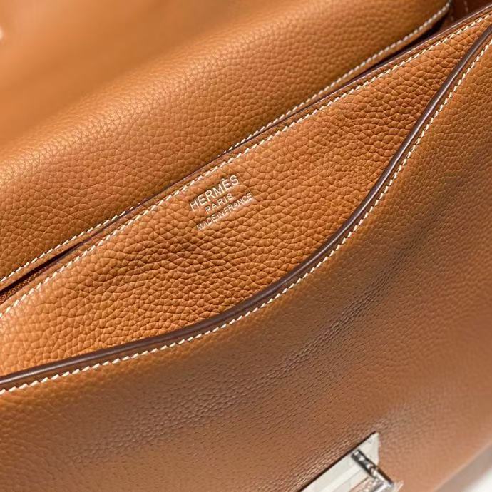 HM 26s Steve Light Junior Messenger Bag Tan Togo Calfskin