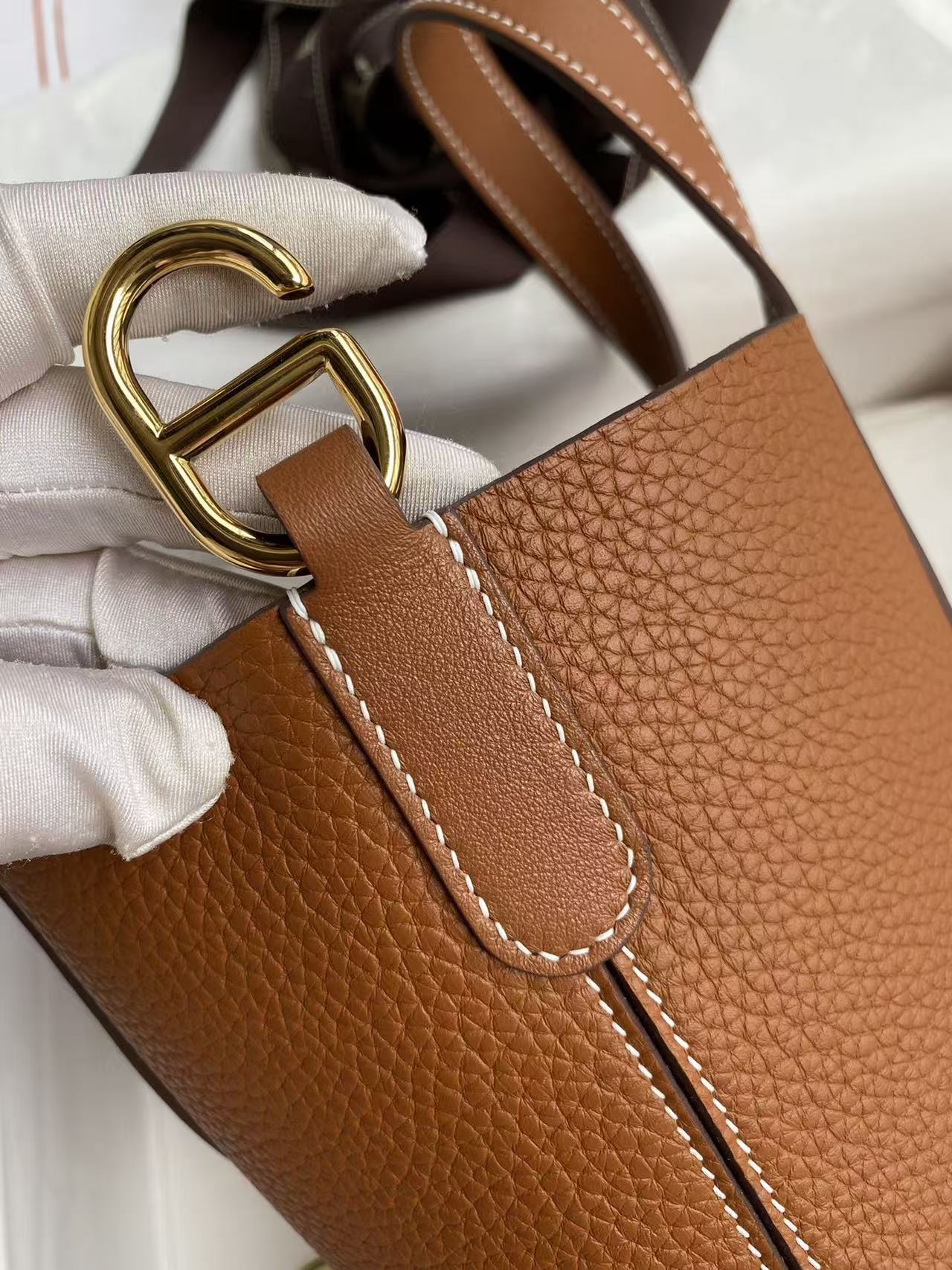 HM Loop Bag 23cm Tan Brown Togo Leather