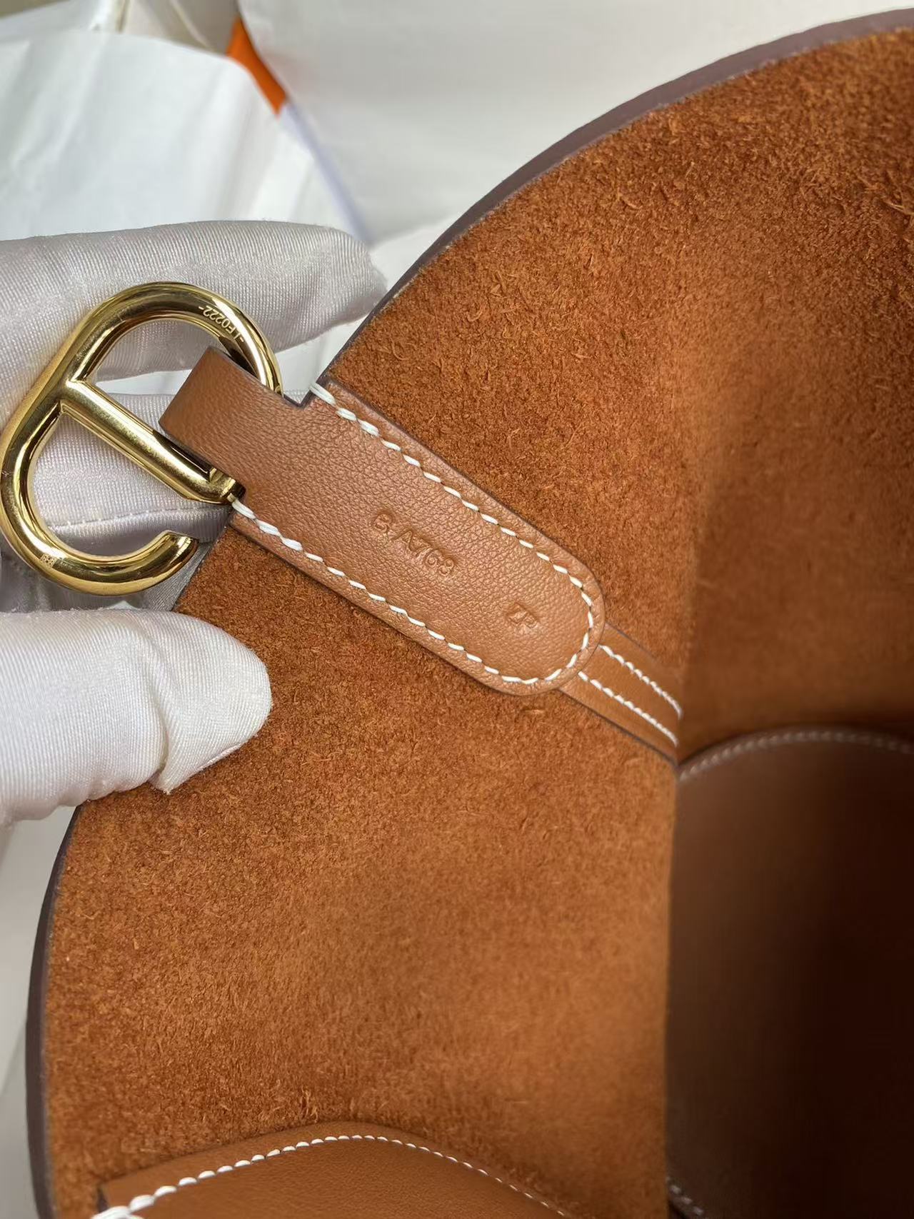 HM Loop Bag 23cm Tan Brown Togo Leather