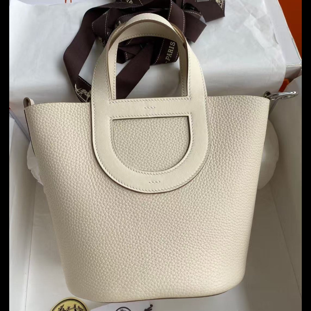 HM Loop Bag 23cm Cream Togo Leather