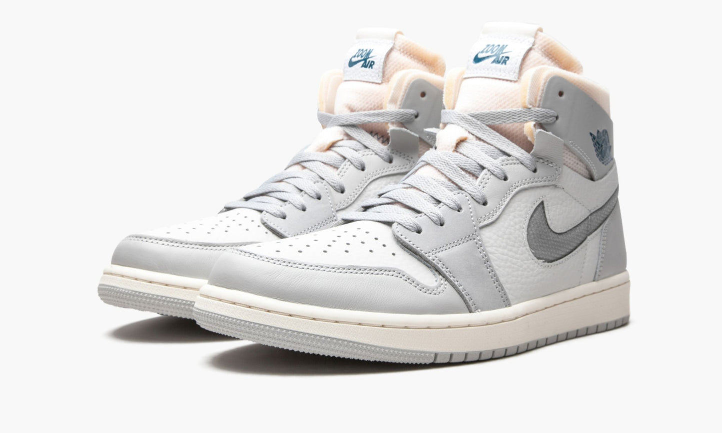 Air Jordan 1 Zoom CMFT London Sneakers - Streetwear Essential