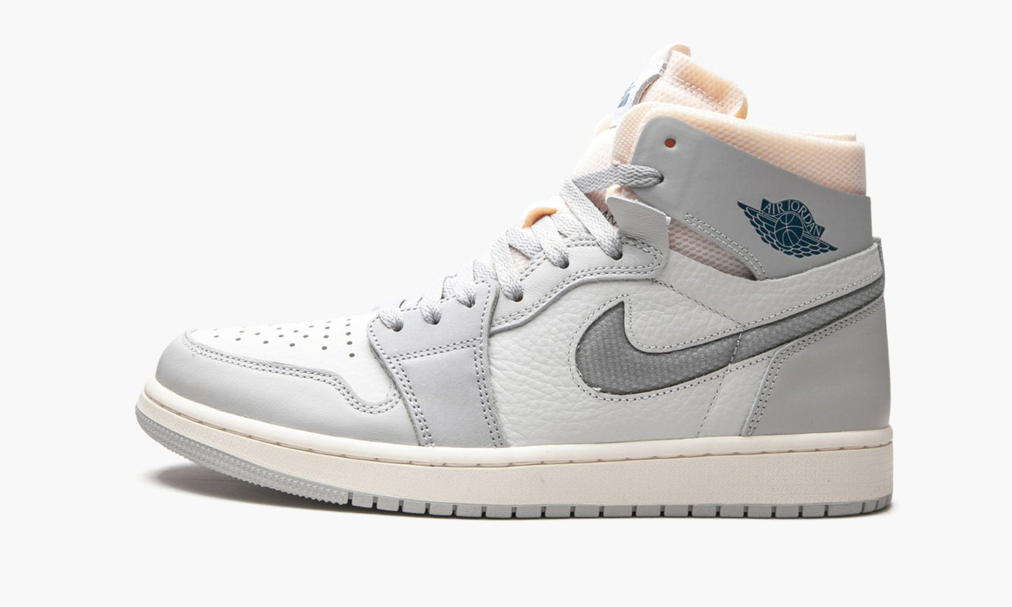 Air Jordan 1 Zoom CMFT London Sneakers - Streetwear Essential