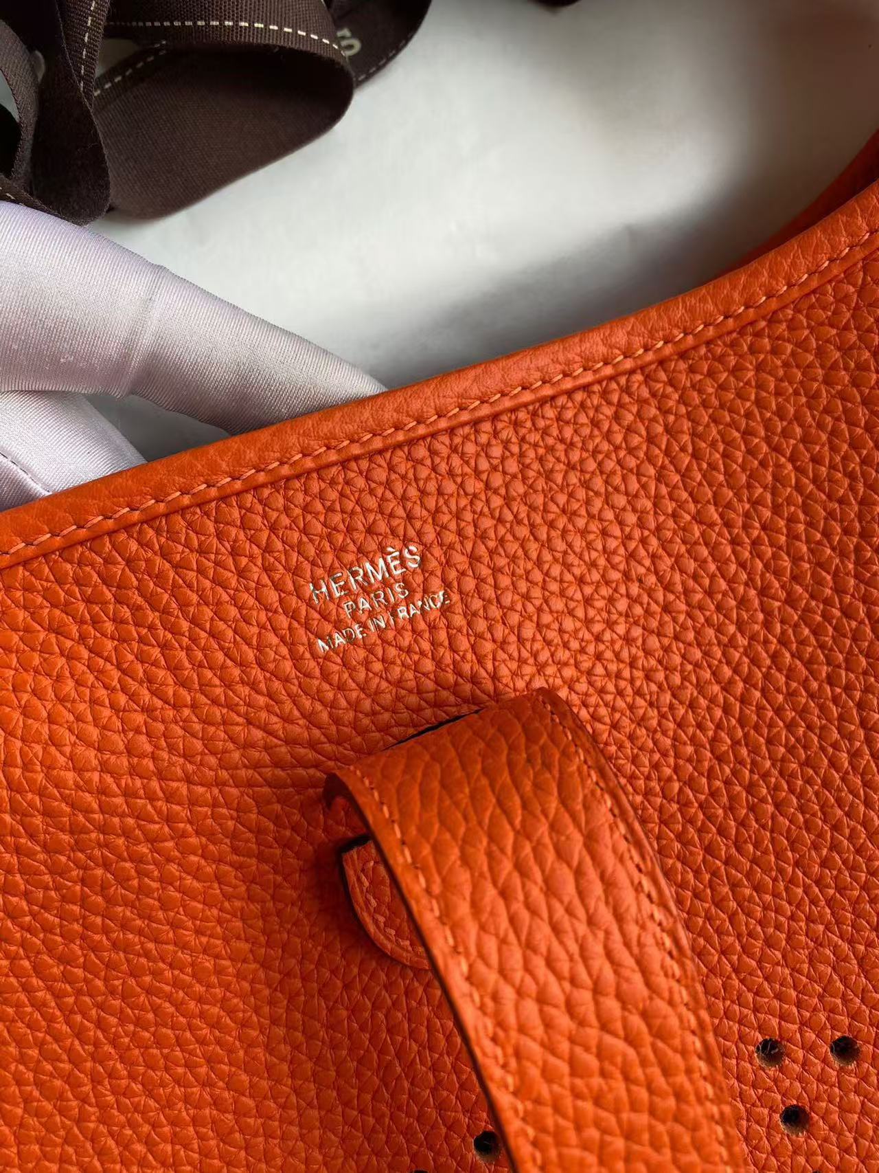 Evelyne 29cm Orange Togo