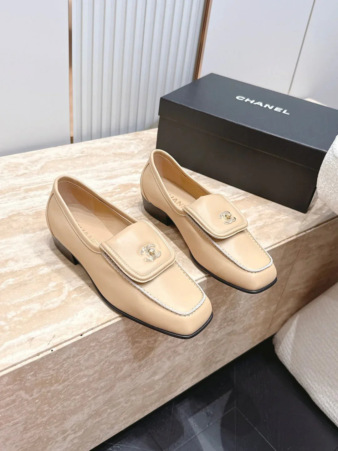 Channel 2026 Loafer 35mm Suede Calfskin 899062