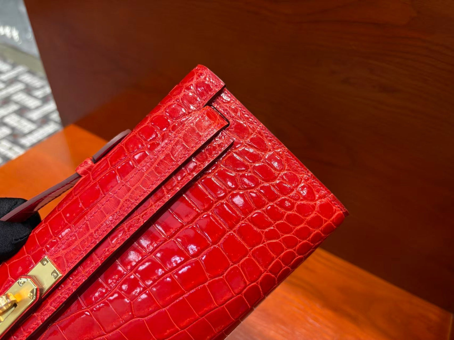 HM Kelly Cut 31cm Red Patent Crocodile Leather