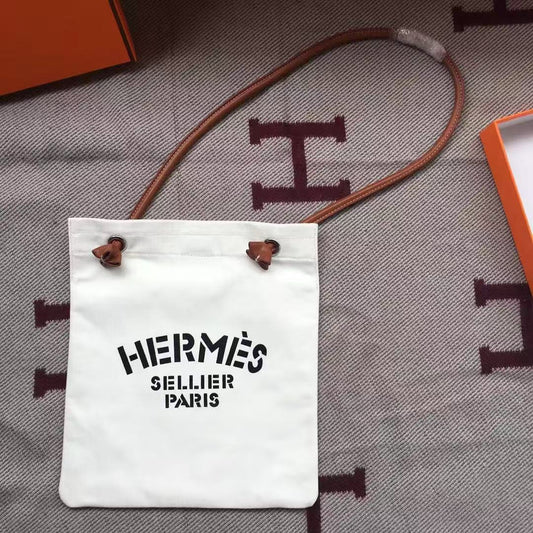 HM Aline Grooming Bag White Canvas Brown Cowhide