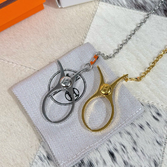 HM Filou Glove Clip Charm