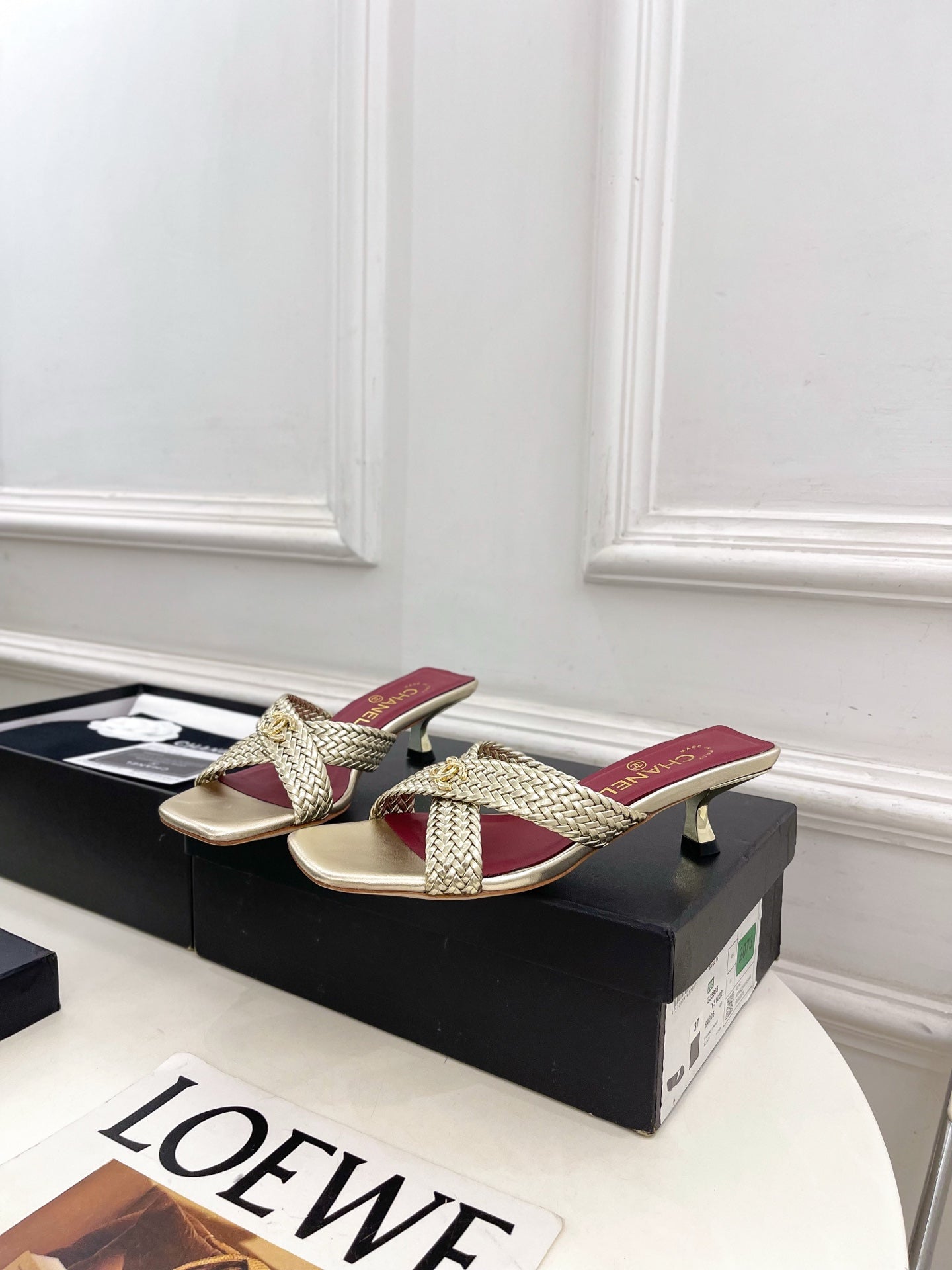 Chanel 2026 Kitten Heel Slippers Leather Sheepskin 831530