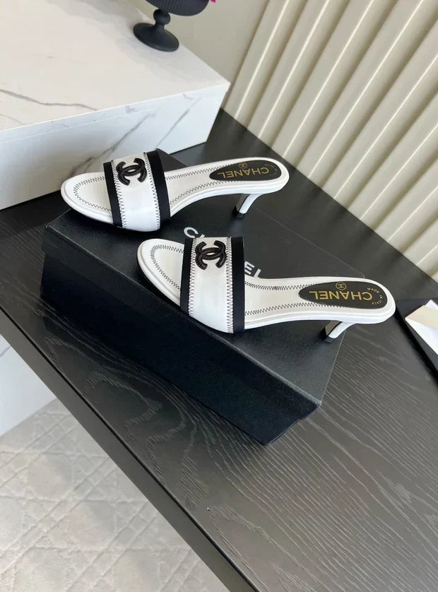 Chanel 2026 Contrast Stitch Kitten Heel Sandals 50mm Sheepskin 977098