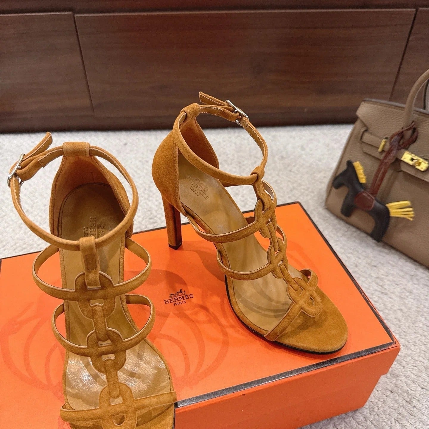HM 26ss High Heels Sandals 10.5 Light Brown Suede 686014