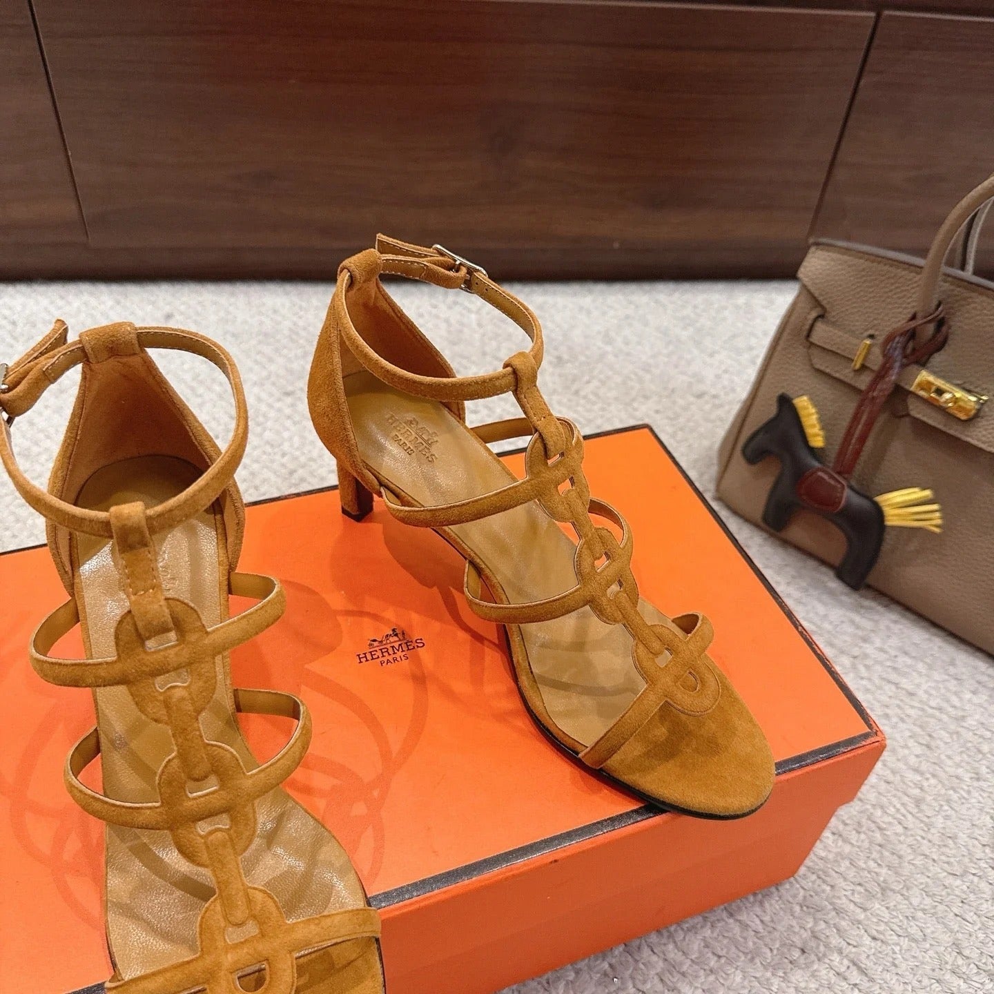 HM 26ss High Heels Sandals 70 Light Brown Suede 686008