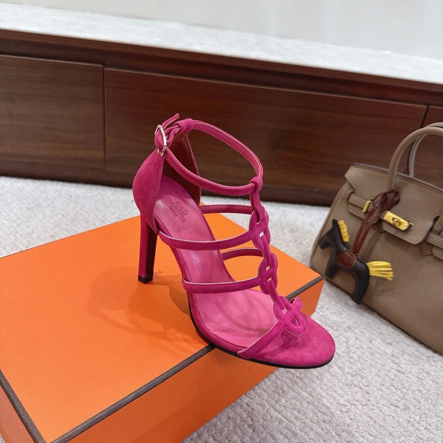 HM 26ss High Heels Sandals 10.5 Pink Suede 686013