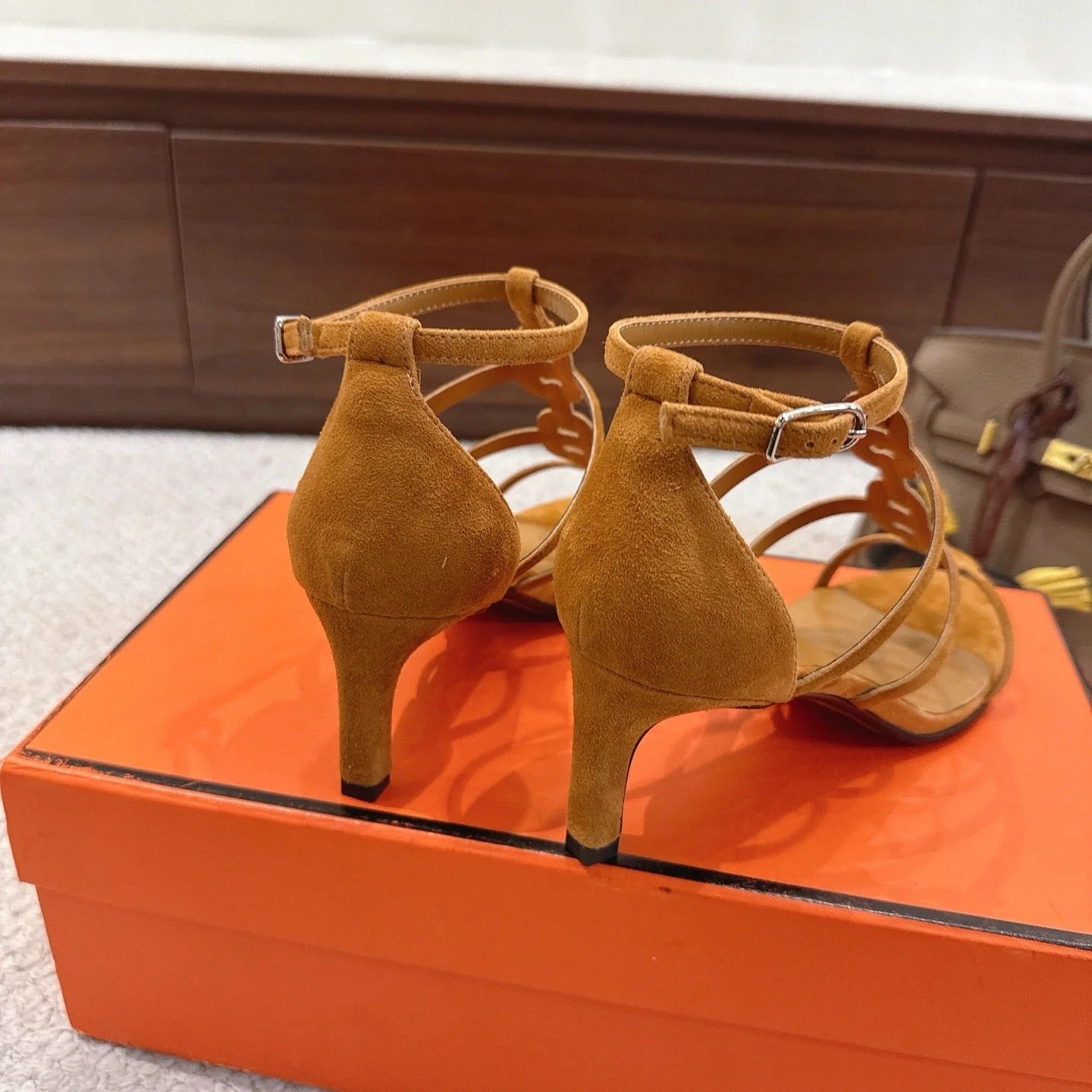 HM 26ss High Heels Sandals 70 Light Brown Suede 686008