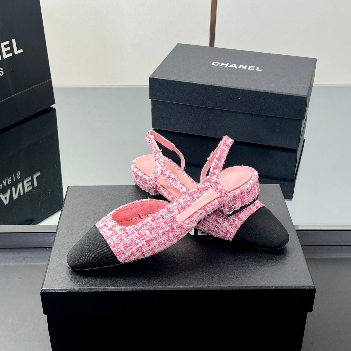 CC Slingback 2.5cm Hot Pink Black Tweed Fabric