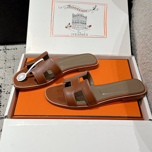 HM 25 Oran Sandal Dark Brown Etoupe Calfskin