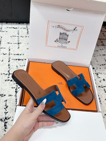 HM 26ss Oran Sandals Blue Brown Suede 617189
