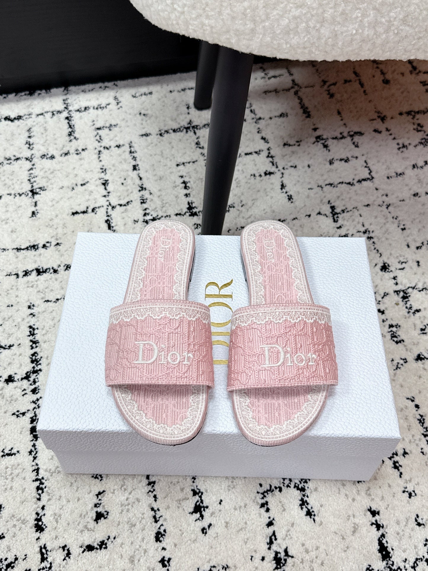 CD 26 Embroidered Slippers Pink Canvas 617082
