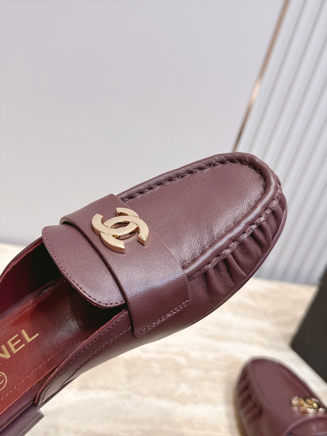 CC 26s Ruffled Mules Burgundy Glossy Sheepskin 992380