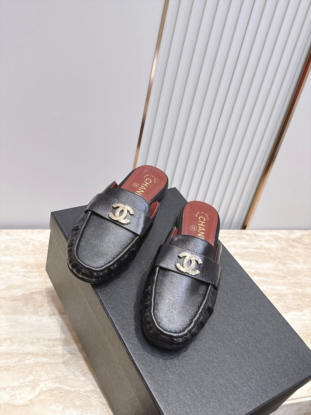 CC 26s Ruffled Mules Black Glossy Sheepskin 992382