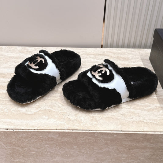 CC 26s Shearling Slides 2cm Black Fur 121627