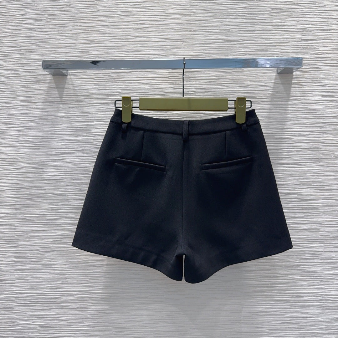 GG Crêpe Short With Double G Button Black Wool 346694