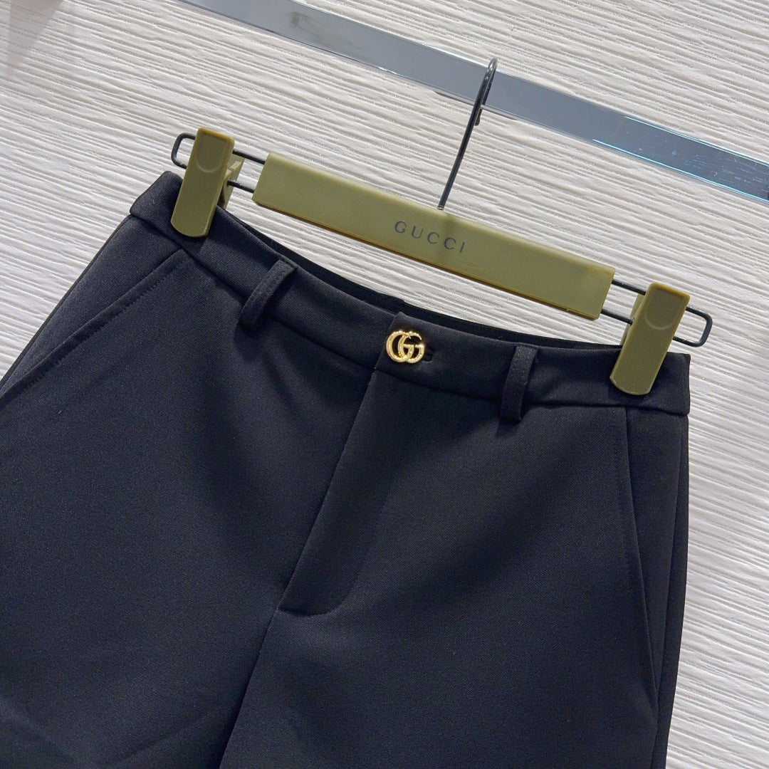 GG Crêpe Short With Double G Button Black Wool 346694