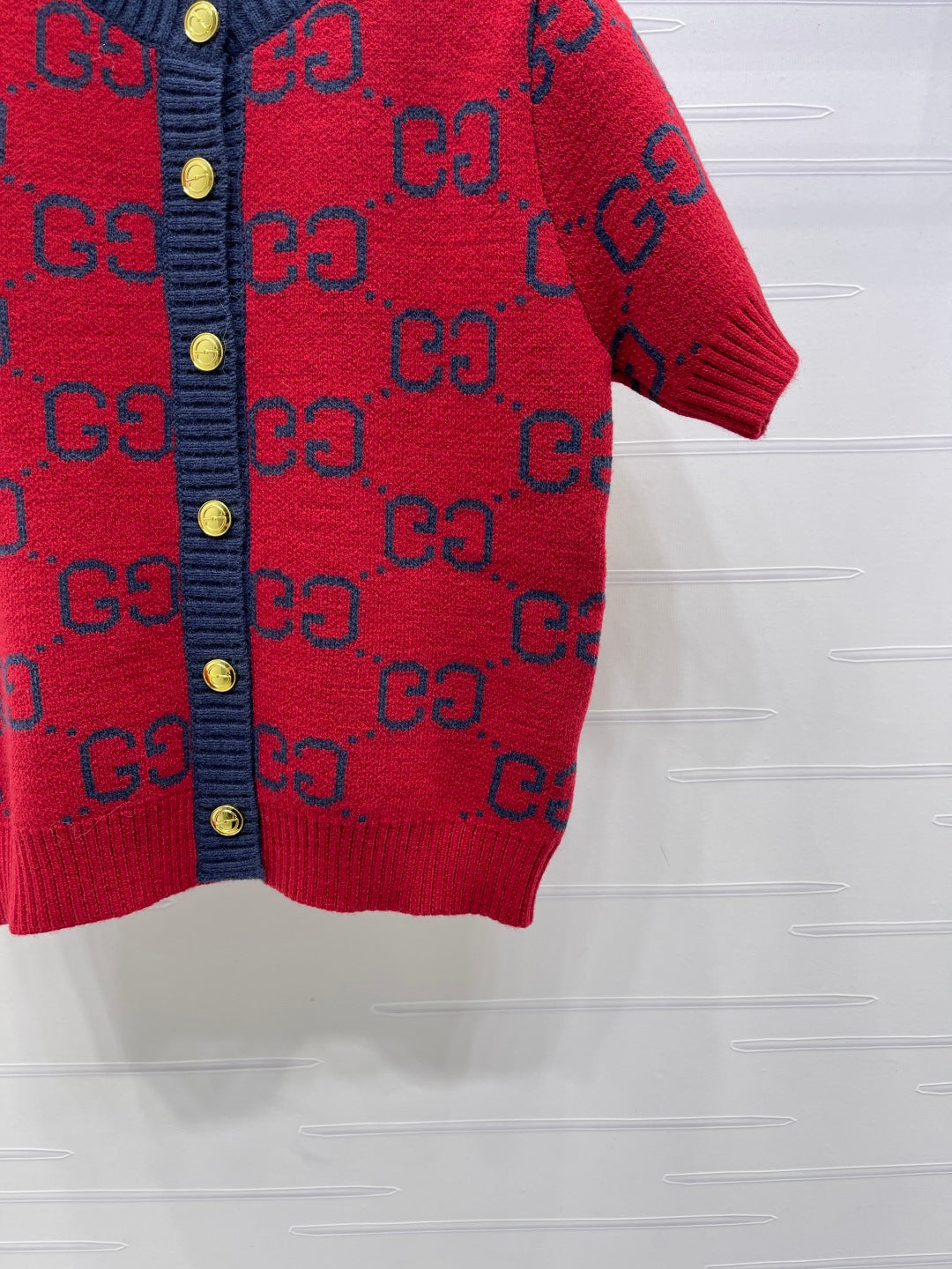 GG 26s Crew Neck Jacquard Short-Sleeve Cardigan Dark Blue Red Knit 343622