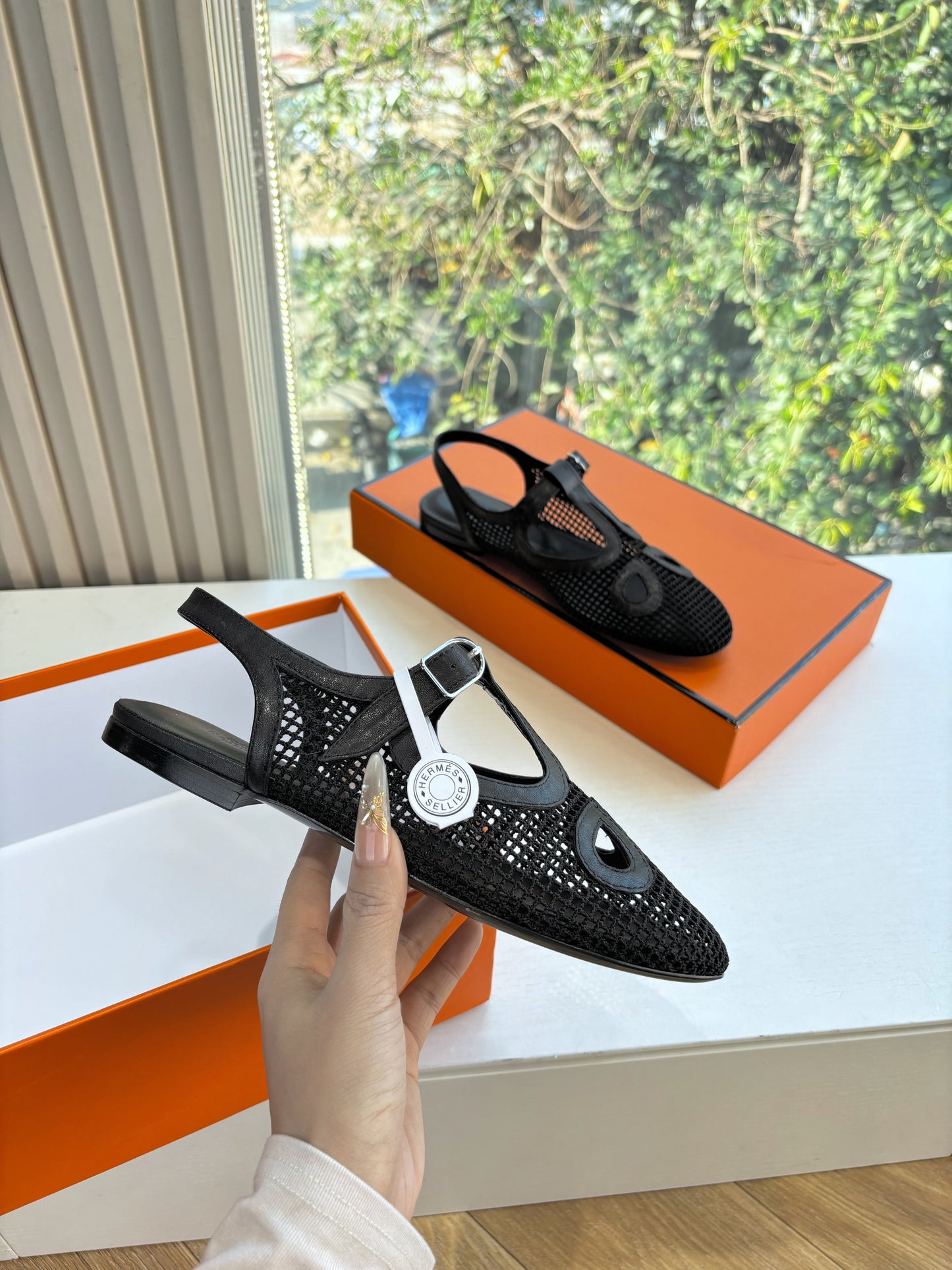 HM 26ss Pig-Nose Ballet Flat Black Cowhide 603928