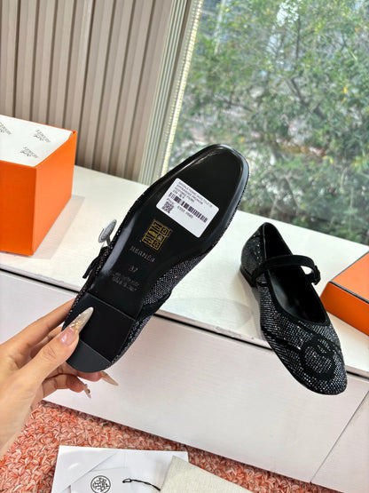 HM 26ss Pig-Nose Ballet Flat Midnight Black Textured Cowhide 603933
