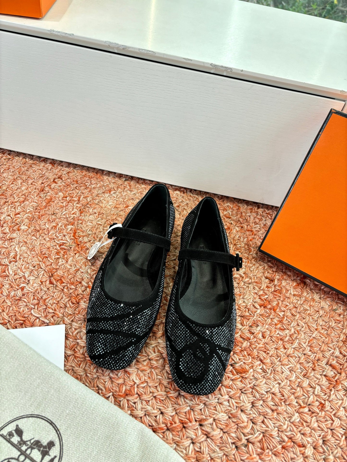 HM 26ss Pig-Nose Ballet Flat Midnight Black Textured Cowhide 603933