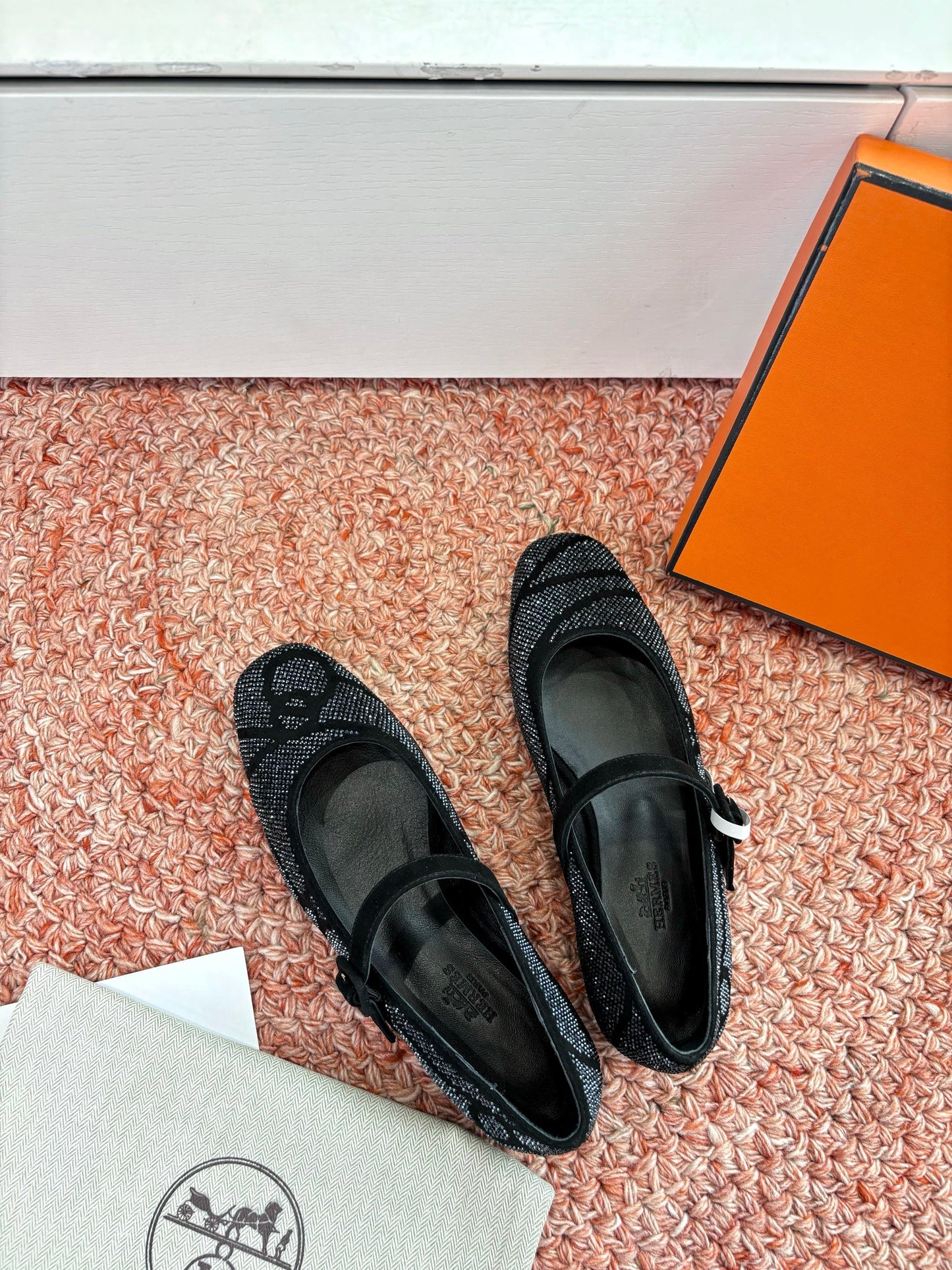 HM 26ss Pig-Nose Ballet Flat Midnight Black Textured Cowhide 603933