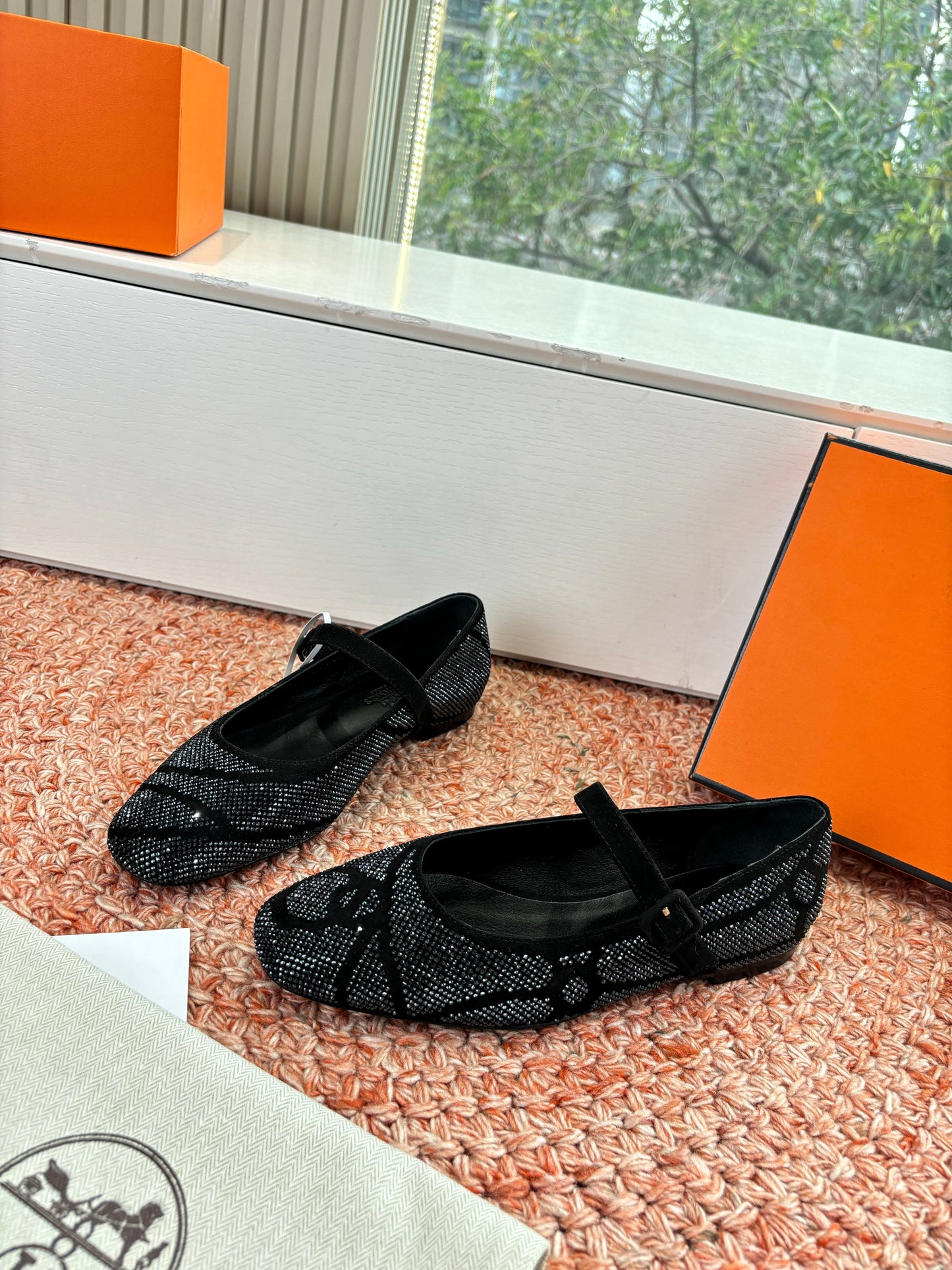 HM 26ss Pig-Nose Ballet Flat Midnight Black Textured Cowhide 603933