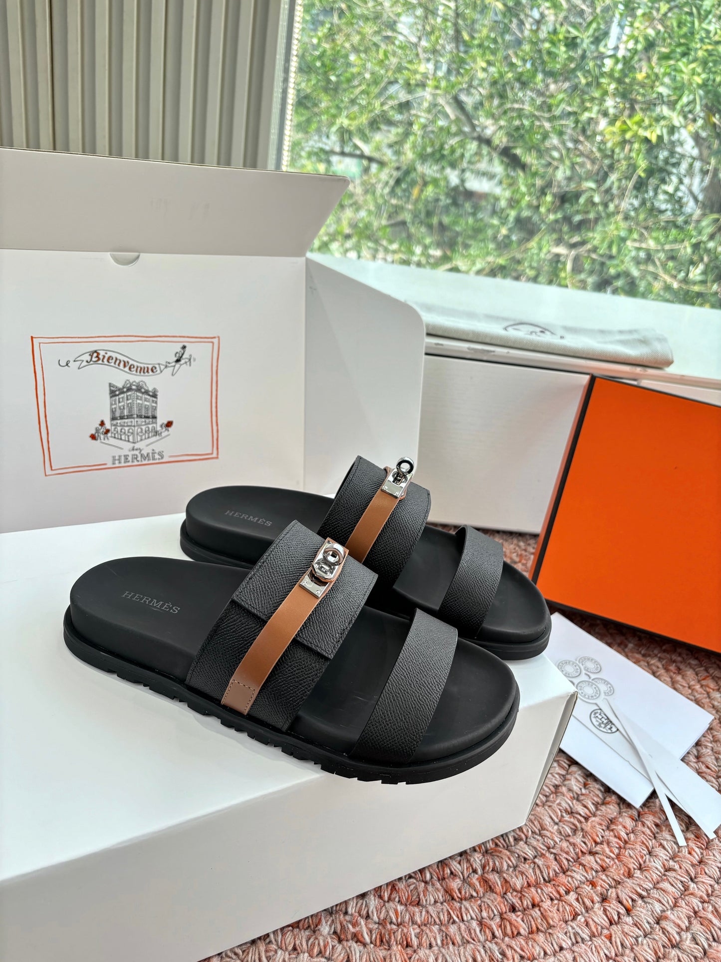 HM Jackson Sandal Black Epsom Leather 648477