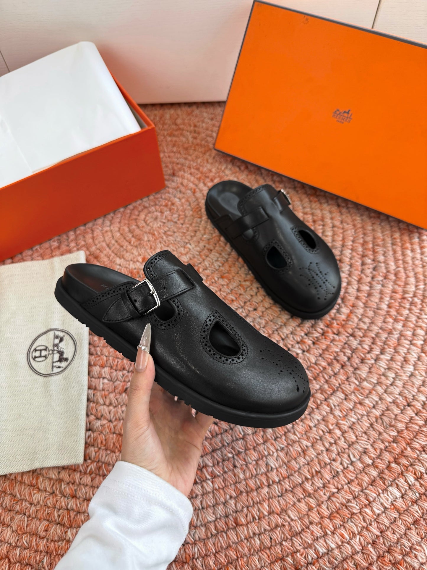 HM Monk Mules Black Leather 648494