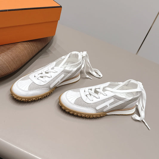 HM 26s Mascot Sneakers White Canvas Lambskin 905301