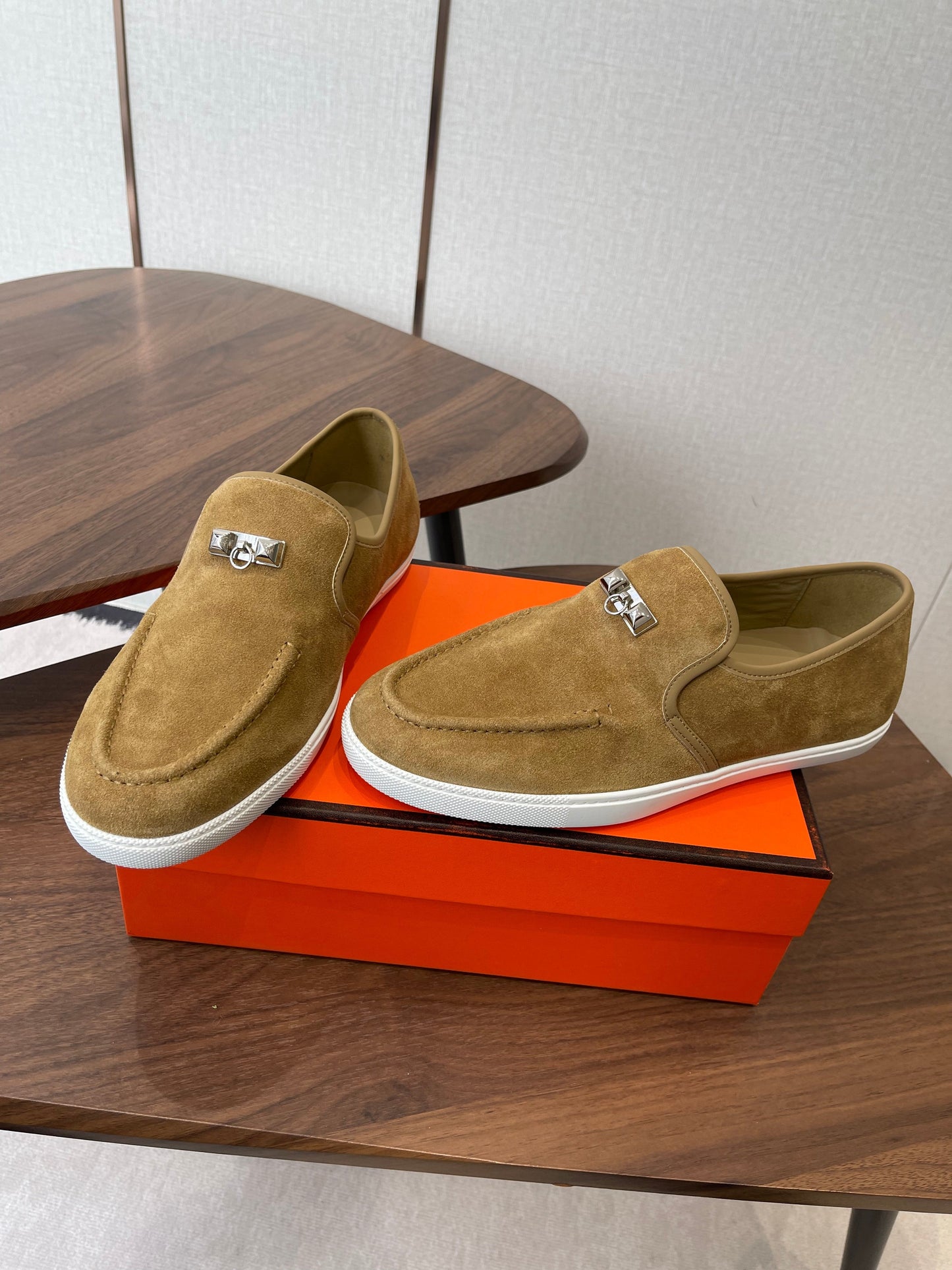 HM Jour Loafers Dark Khahi Suede 579012