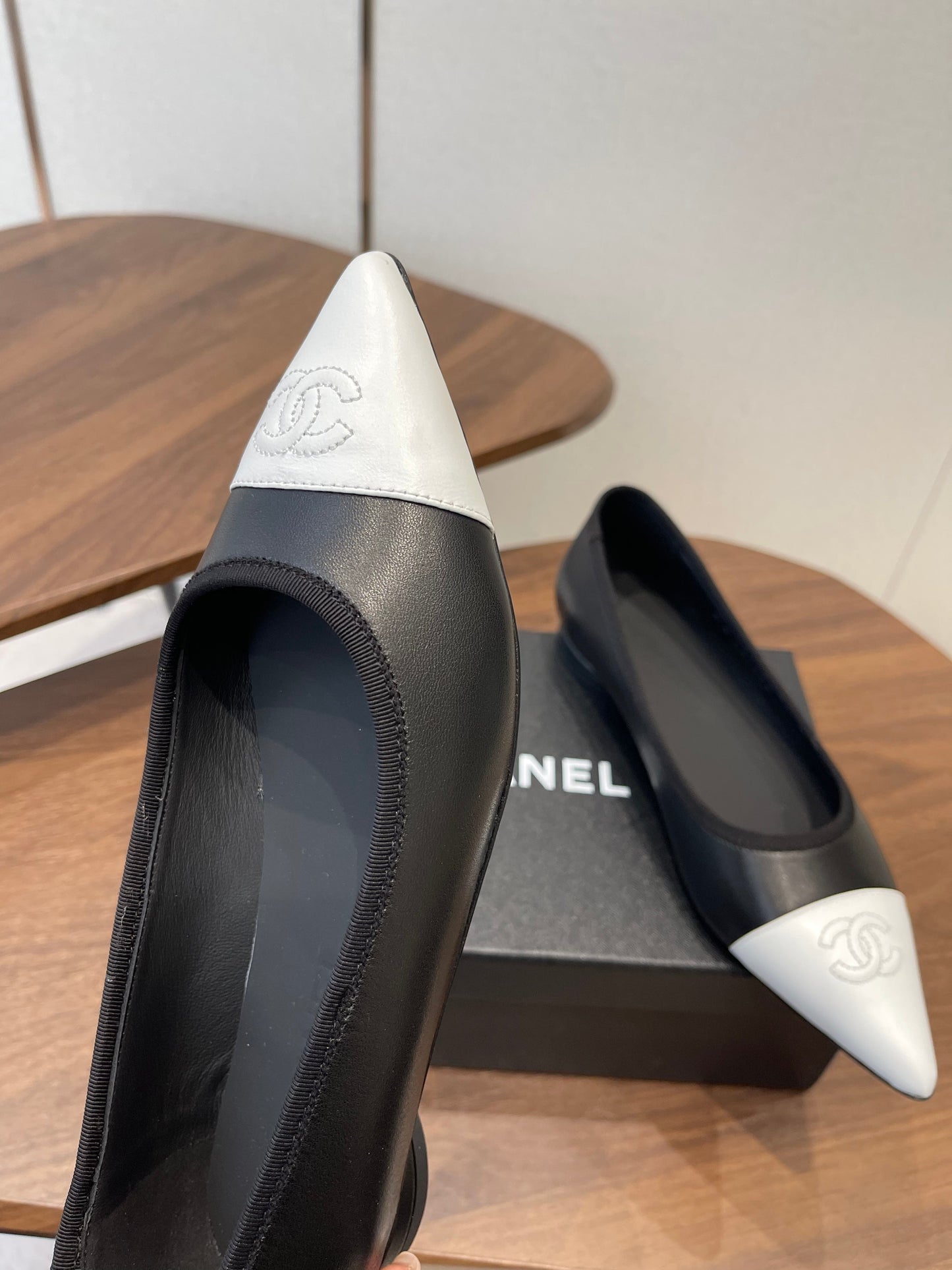 Chanel 2026 Ballerina Flat Black White Sheepskin 624237