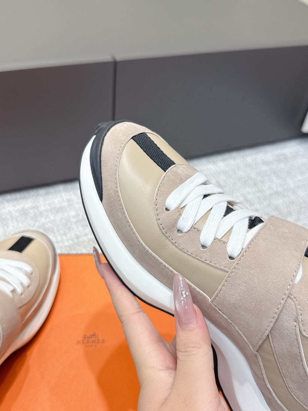 HM 25s Loop Sneaker Beige Galet Suede Lamskin 462190