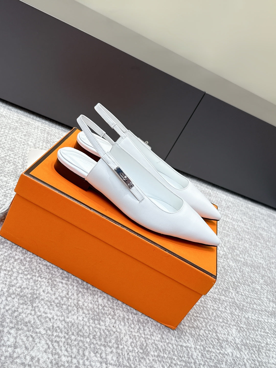 HM Lover Slingback White Calfskin 461889